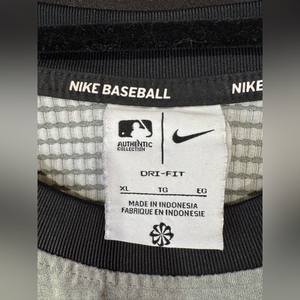 Nike Miami Marlins Authentic Collection Game Time Raglan L/S | Men’s XL - Picture 8 of 9